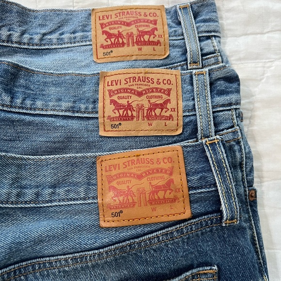 LEVIS 501 LOT OF 3 mid rise jean shorts size 29W - Picture 12 of 12